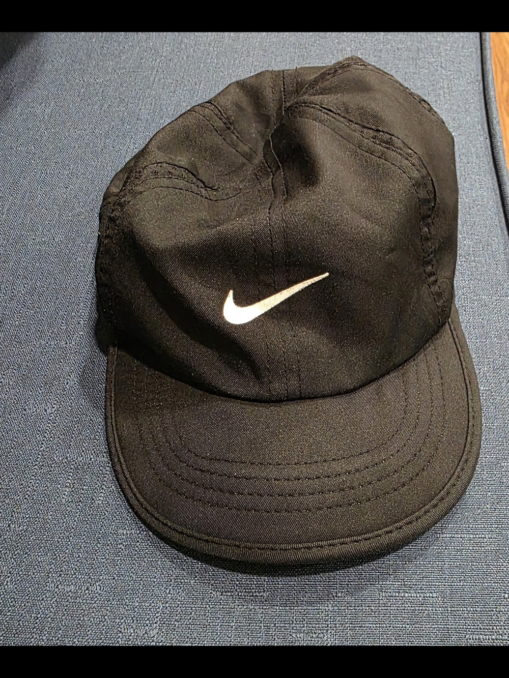 Nike Infant Black Swoosh Cap